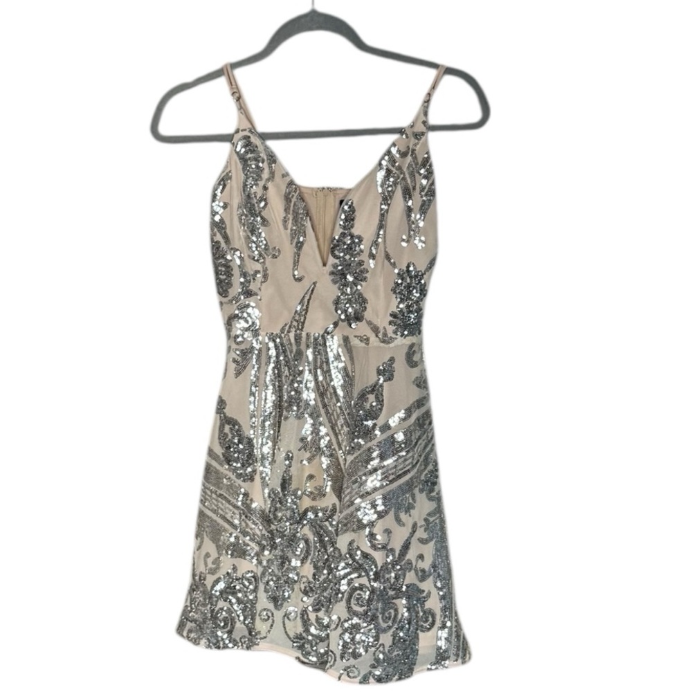 Windsor elegant silver sequin mini dress